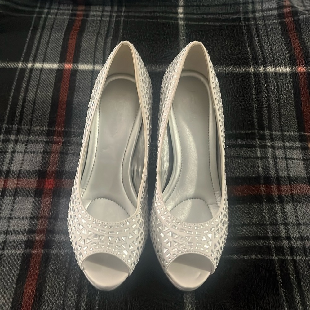 Kelly & Katie Dress Pumps
